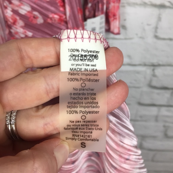 NWT LuLaRoe Shirley Kimono Cover Up Floral Pink - Picture 8 of 8